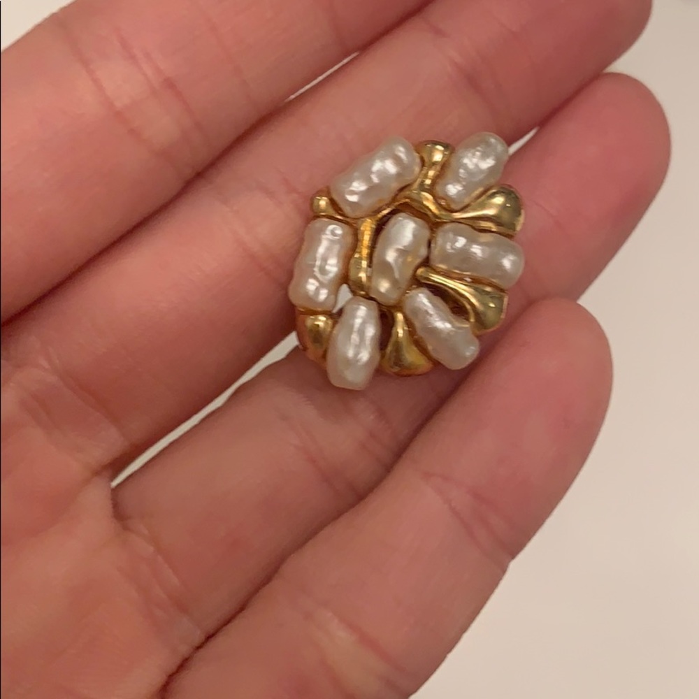 Mother Of Pearl Cluster Studs View 2